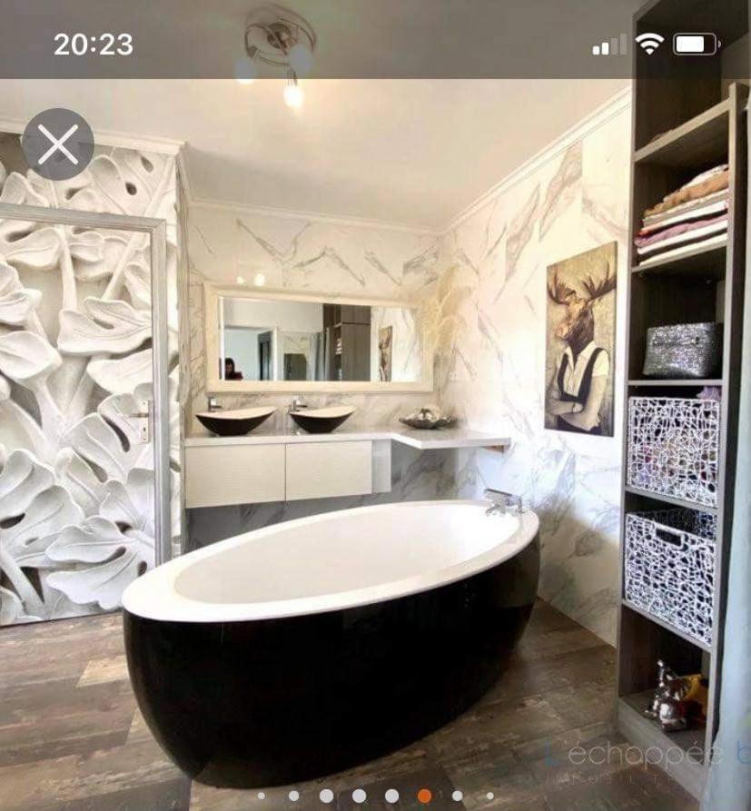 VILLA PERLA SAINT-TROPEZ CAVALAIRE-SUR-MER, 3-5 chambres, vue mer, piscine chauffée Esterno foto
