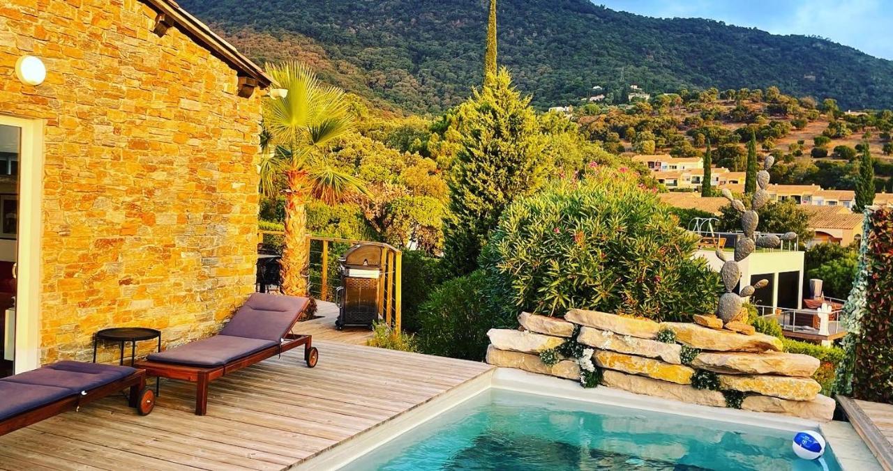 VILLA PERLA SAINT-TROPEZ CAVALAIRE-SUR-MER, 3-5 chambres, vue mer, piscine chauffée Esterno foto